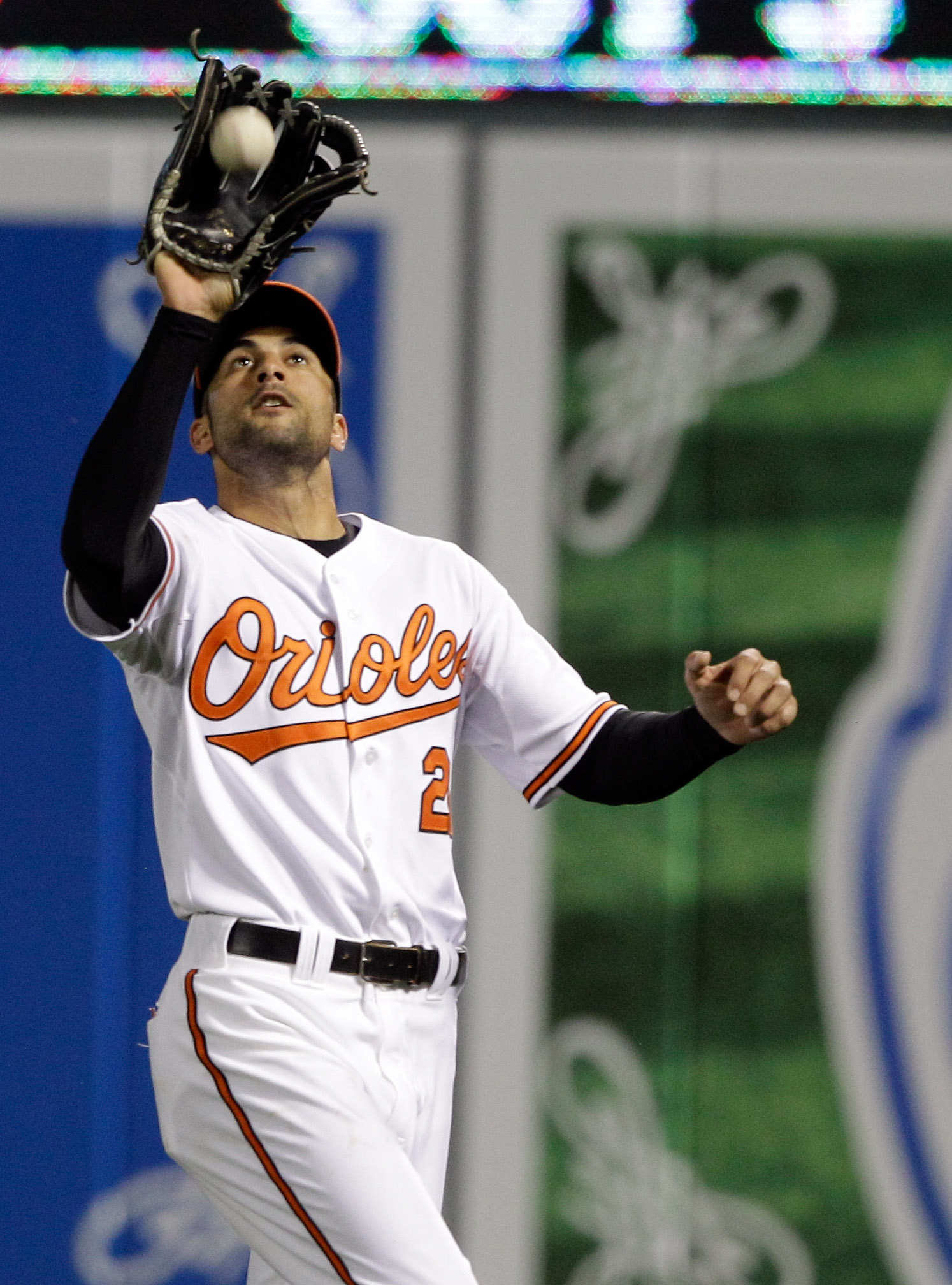Nick Markakis can't pinpoint return date, but hopeful for mid