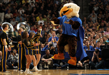 DENVER, CO - MARCH 19:  The Morehead State Eagles mascot performs during the third round of the 2011 NCAA men's basketball tournament at Pepsi Center on March 19, 2011 in Denver, Colorado.  (Photo by Doug Pensinger/Getty Images)