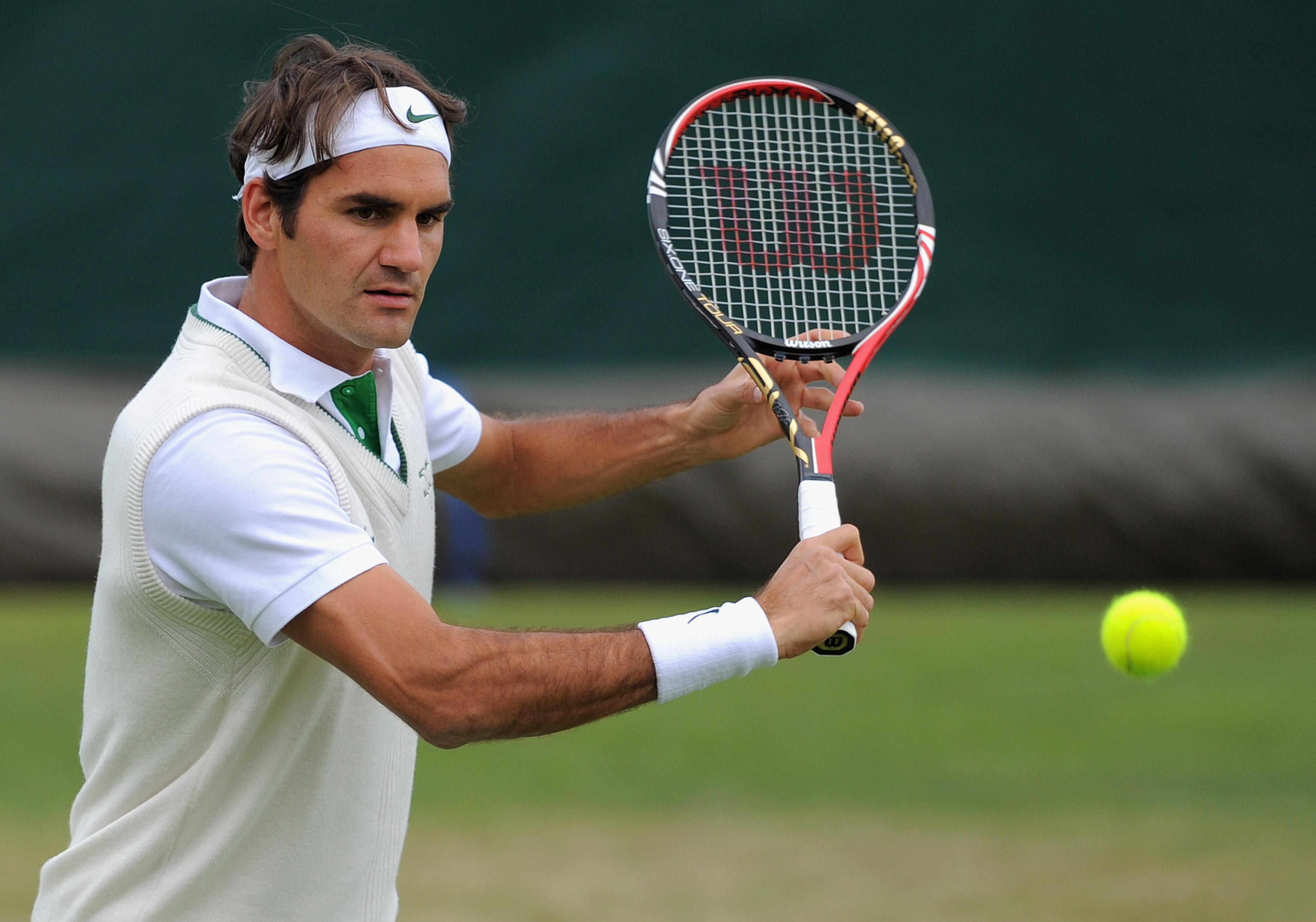 Roger Federer: Can He Win a Seventh Wimbledon Title?