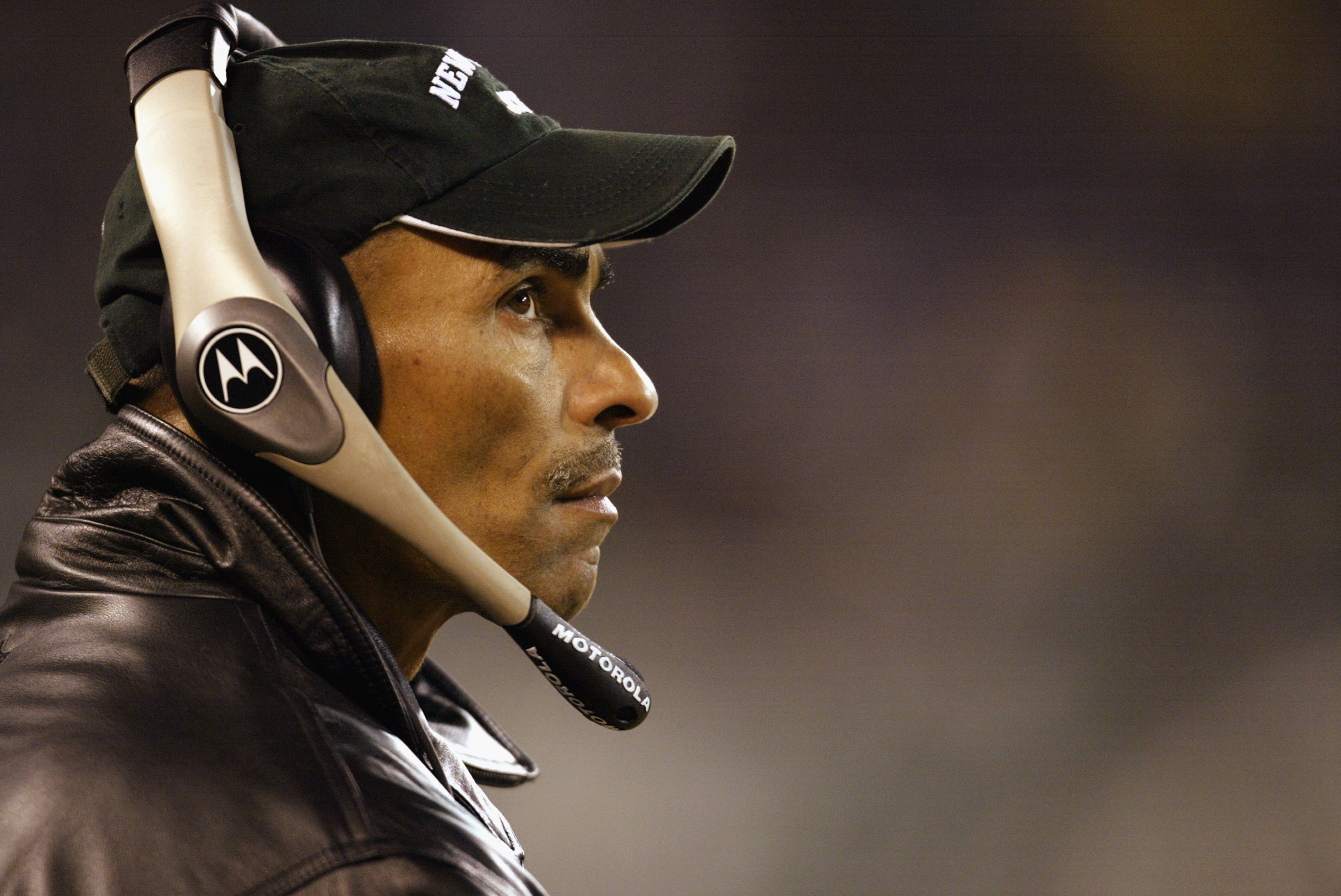 EAST RUTHERFORD, NJ - DECEMBER 8:  Herman Edwards head coach of the New York Jets looks on during the game against the Denver Broncos on December 8, 2002 at Giants Stadium in East Rutherford, New Jersey.  (Photo by Al Bello/Getty Images)