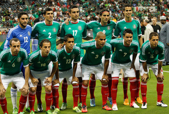 Mexico World Cup Roster 2014: Updates on 23-Man Squad, Starting 11 ...