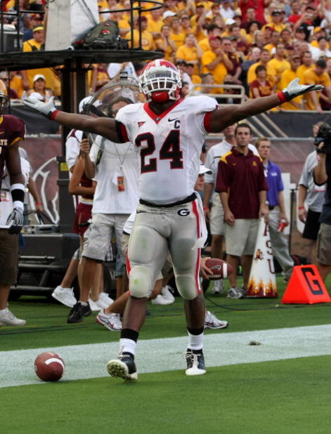 TEMPE, AZ - SEPTEMBER 20: Tailback Knowshon Moreno #24 of the Georgia Bulldogs celebrates scoring a touchdown against the Arizona State Sun Devils on September 20, 2008 at Sun Devil Stadium in Tempe, Arizona. (Photo by Stephen Dunn/Getty Images)