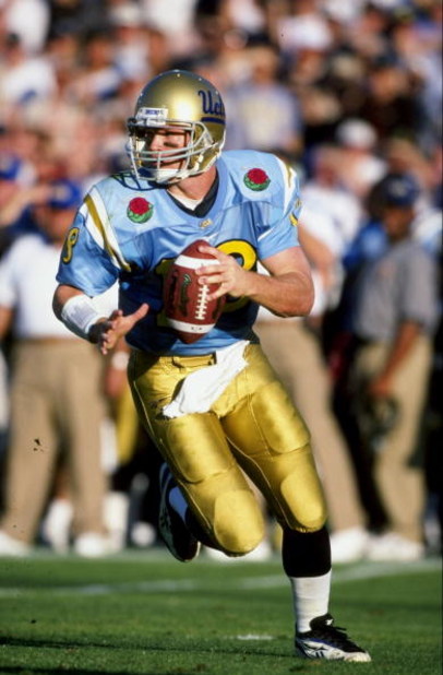 1 Jan 1999: Quarterback Cade McNown #18 of the UCLA Bruins in action during the Rose Bowl Game against the Wisconsin Badgers at the Rose Bowl in Pasadena, California. The Badgers defeated the Bruins 38-31. Mandatory Credit: Tom Hauck /Allsport
