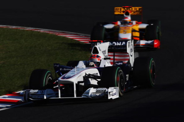SUZUKA, JAPAN - OCTOBER 04:  Robert Kubica of Poland and BMW Sauber drives during the Japanese Formula One Grand Prix at Suzuka Circuit on October 4, 2009 in Suzuka, Japan.  (Photo by Mark Thompson/Getty Images)