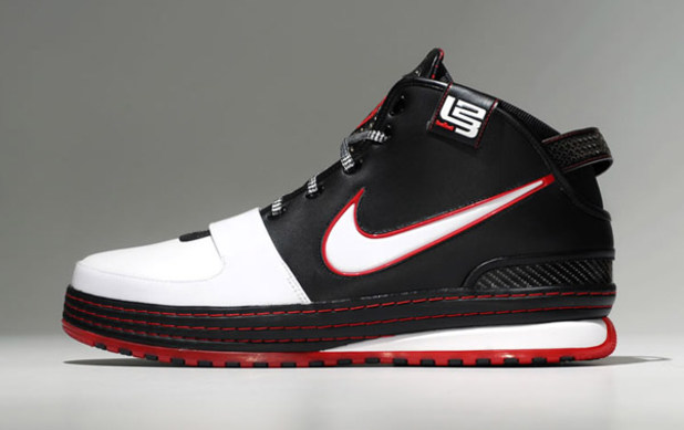 The Top 10 Basketball Shoes for the 2009-10 Season | News, Scores,  Highlights, Stats, and Rumors | Bleacher Report