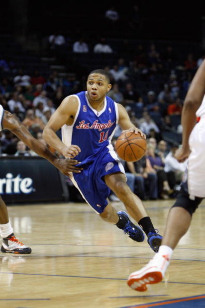CHARLOTTE, NC - FEBRUARY 9:  Eric Gordon #10 of the Los Angeles Clippers drives against the Charlotte Bobcats during the game at Time Warner Cable Arena on February 9, 2009 in Charlotte, North Carolina. NOTE TO USER: User expressly acknowledges and agrees