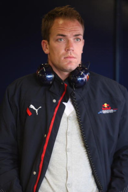 BARCELONA, SPAIN - NOVEMBER 14: Robert Doornbos of the Nederlands and team Red Bull in the pits during Formua One Testing at the Circuit de Catalunya, on November 14, 2007 in Barcelona, Spain. (Photo by Mark Thompson/Getty Images)