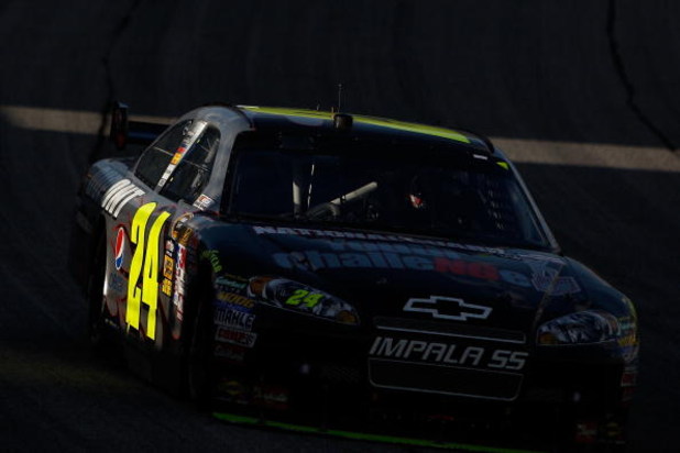 ATLANTA - MARCH 08: Jeff Gordon, driver of the #24 DuPont/National Guard Youth Challenge Chevrolet drives during the NASCAR Sprint Cup Series Kobalt Tools 500 at the Atlanta Motor Speedway on March 8, 2009 in Hampton, Georgia. (Photo by Chris Graythen/G