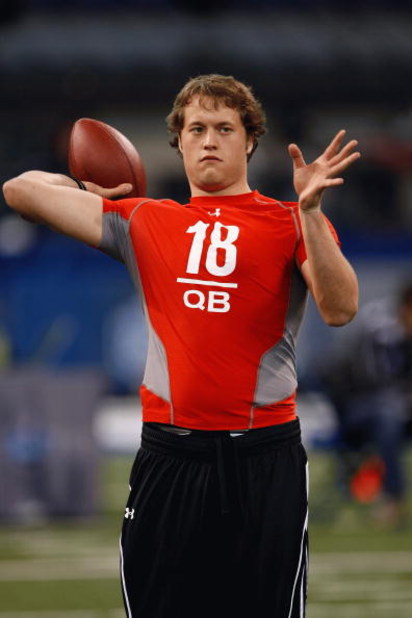 INDIANAPOLIS, IN - FEBRUARY 22:  Quarterback Matthew Stafford of USC passes the football during the NFL Scouting Combine presented by Under Armour at Lucas Oil Stadium on February 22, 2009 in Indianapolis, Indiana. (Photo by Scott Boehm/Getty Images)