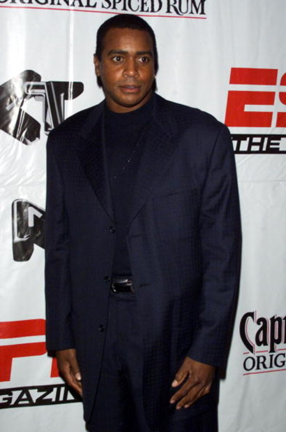 NEW YORK - DECEMBER 11: NBA commentator Ahmad Rashad arrives at ESPN Magazine's party to celebrate the release of year-end issue of the magazine at the Exit night club December 11, 2002 in New York City, New York. (Photo by Adam Rountree/Getty Images)