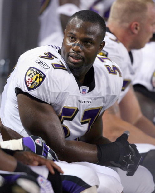 MINNEAPOLIS - AUGUST 25: Bart Scott #57 of the Baltimore Ravens talks on the sidelines during the game against the Minnesota Vikings on August 25, 2006 at the H.H.H. Metrodome in Minneapolis, Minnesota. (Photo by David Sherman/Getty Images)