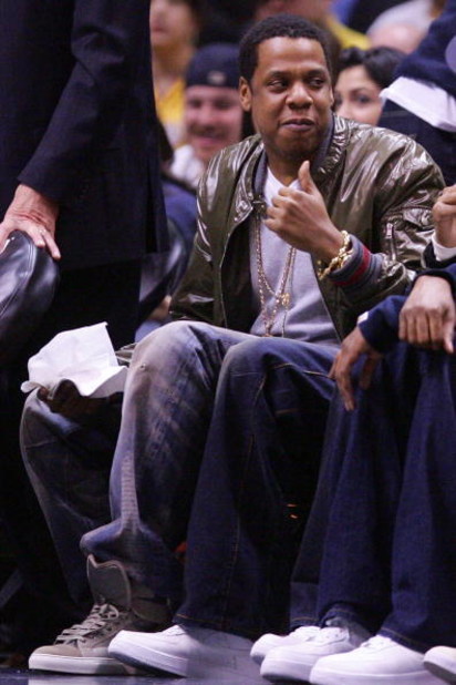 EAST RUTHERFORD, NJ - MARCH 27:  Musician Jay-Z attends the game between the Los Angeles Lakers and the New Jersey Nets during the game on March 27, 2009 at the Izod Center in East Rutherford, New Jersey. NOTE TO USER: User expressly acknowledges and agre