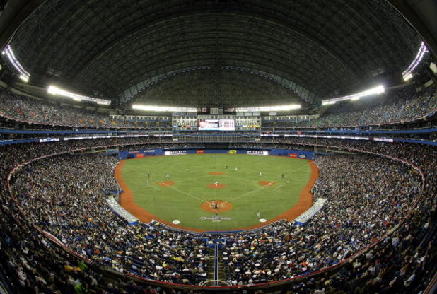 TORONTO - APRIL 6:  A general view of Rogers Centre as the Toronto Blue Jays face the Detroit Tigers during their MLB game at the Rogers Centre April 6, 2009 in Toronto, Ontario.(Photo By Dave Sandford/Getty Images)