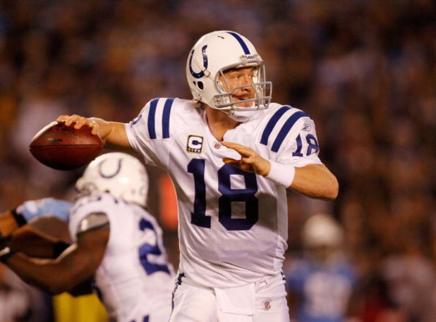 SAN DIEGO - JANUARY 03:  Quarterback Peyton Manning #18 of the Indianapolis Colts drops back to pass during the AFC Wild Card Game against the San Diego Chargers on January 3, 2009 at Qualcomm Stadium in San Diego, California.  (Photo by Harry How/Getty I