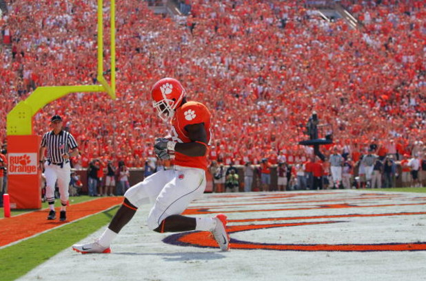 CLEMSON, SC - SEPTEMBER 23:  C.J. Spiller #28 of the Clemson Tigers runs into the endzone as the Clemson Tigers host visiting University of North Carolina Tar Heels during their game on September 23, 2006 at Memorial Stadium in Clemson, South Carolina.  (