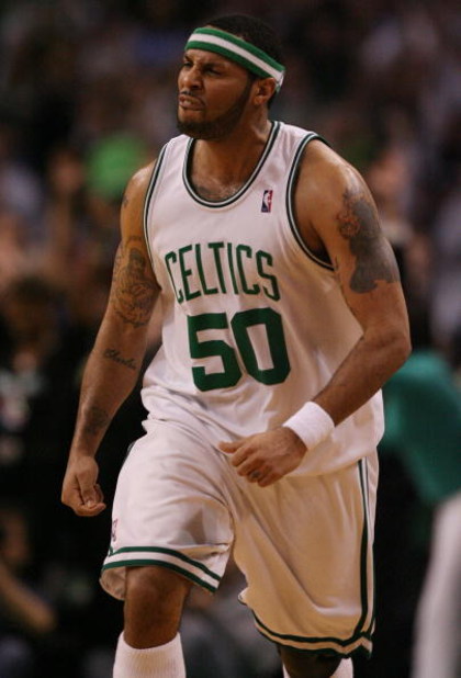 BOSTON - MAY 06:  Eddie House #50 of the Boston Celtics celebrates his three pointer in the second half against the Orlando Magic in Game Two of the Eastern Conference Semifinals during the 2009 NBA Playoffs at TD Banknorth Garden on May 6, 2009 in Boston