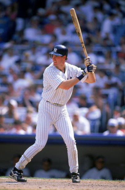 BRONX, NY - MAY 19:  Paul O'Neill #21 of the New York Yankees waits for the pitch during the game against the California Angels at Yankee Stadium on May 19, 1996 in Bronx, New York. The Angels defeated the Yankees 10-1. (Photo by Al Bello/Getty Images)