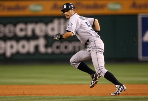 ANAHEIM, CA - APRIL 24:  Ichiro Suzuki #51 of the Seattle Mariners runs toward second base in the game with the Los Angeles Angels of Anaheim on April 24, 2009 at Angel Stadium in Anaheim, California. The Mariners won 8-3.  (Photo by Stephen Dunn/Getty Im