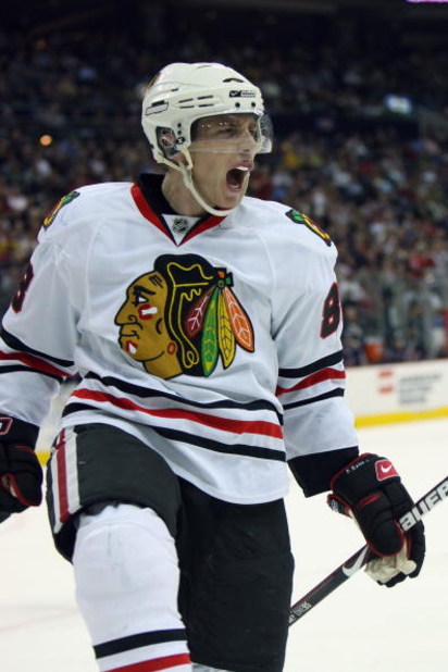 COLUMBUS, OH - MARCH 18:  Patrick Kane #88 of the Chicago Blackhawks celebrates against the Columbus Blue Jackets during the game on March 18, 2009 at the Nationwide Arena in Columbus, Ohio. (Photo by Bruce Bennett/Getty Images)