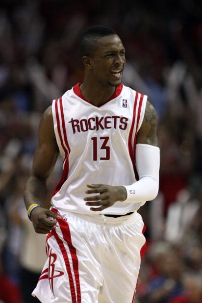 HOUSTON - APRIL 30:  Forward Von Wafer #13 of the Houston Rockets reacts in Game Six of the Western Conference Quarterfinals during the 2009 NBA Playoffs at Toyota Center on April 30, 2009 in Houston, Texas. NOTE TO USER: User expressly acknowledges and a
