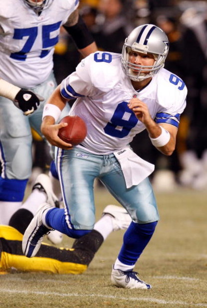 PITTSBURGH - DECEMBER 7:  Quarterback Tony Romo #9 of the Dallas Cowboys runs with the ball during their NFL game against the Pittsburgh Steelers on December 7, 2008 at Heinz Field in Pittsburgh, Pennsylvania. The Steelers defeated the Cowboys 20-13. (Pho