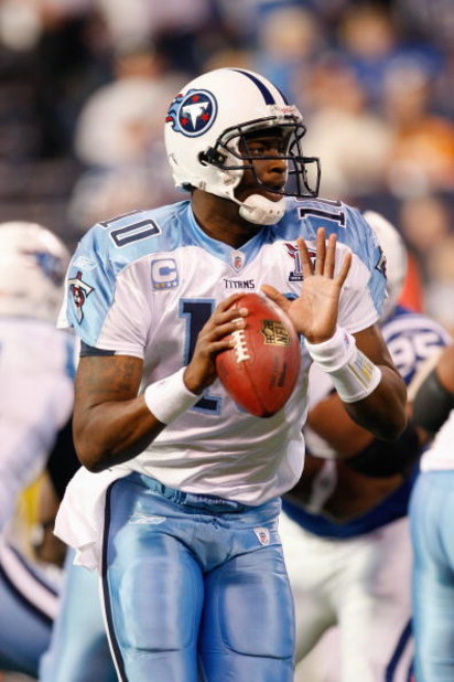 INDIANAPOLIS - DECEMBER 28:  Quarterback Vince Young #10 of the Tennessee Titans looks to pass during the game against the Indianapolis Colts on December 28, 2008 at Lucas Oil Stadium in Indianapolis, Indiana. (Photo by: Jamie Squire/Getty Images)