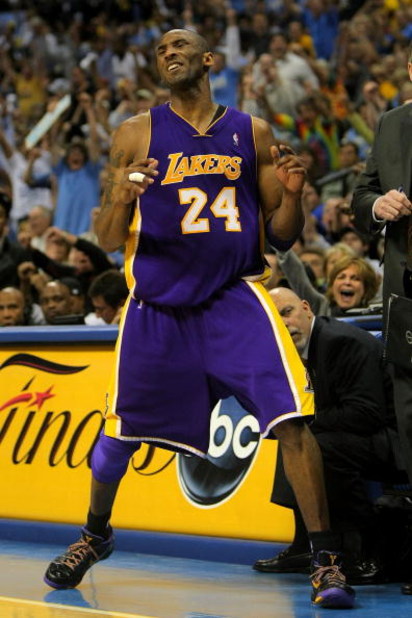 DENVER - MAY 23:  Kobe Bryant #24 of the Los Angeles Lakers reacts in the fourth quarter against the Denver Nuggets in Game Three of the Western Conference Finals during the 2009 NBA Playoffs at Staples Center on May 23, 2009 in Denver, Colorado. NOTE TO 