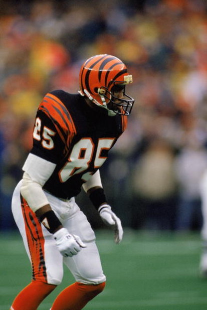 PITTSBURGH - 1987:  Tim McGee #85 of the Cincinnati Bengals readies for the snap during a 1987 NFL game against the Pittsburgh Steelers at Three Rivers Stadium in Pittsburgh, Pennsylvania. The Bengals defeated the Steelers 42-7. (Photo by Rick Stewart/Get