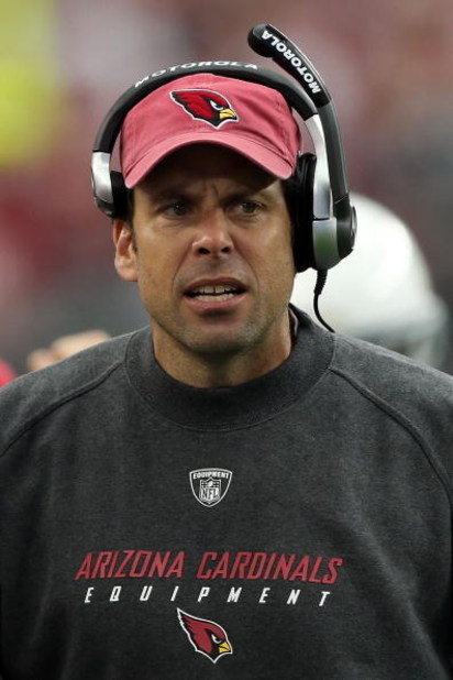 GLENDALE, AZ - JANUARY 18:  Offensive Coordinator Todd Haley of the Arizona Cardinals looks on against the Philadelphia Eagles during the NFC championship game on January 18, 2009 at University of Phoenix Stadium in Glendale, Arizona.  (Photo by Jed Jacob