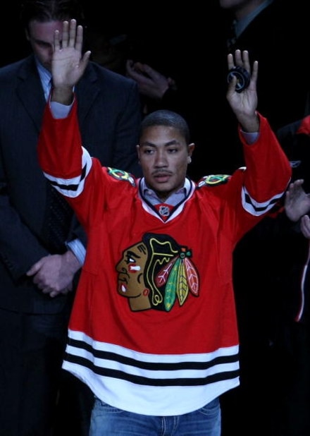 CHICAGO - MAY 07: Derrick Rose of the Chicago Bulls acknoledges the crowd prior to dropping the puck for the ceremonial face off prior the Chicago Blackhawks hosting the Vancouver Canucks during Game Four of the Western Conference Semifinal Round of the