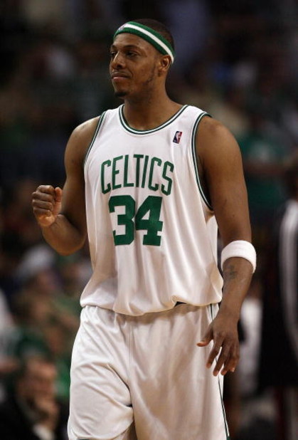 BOSTON - APRIL 28:  Paul Pierce #34 of the Boston Celtics celebrates his shot against the Chicago Bulls in Game Five of the Eastern Conference Quarterfinals during the 2009 NBA Playoffs at TD Banknorth Garden on April 28, 2009 in Boston, Massachusetts. Th