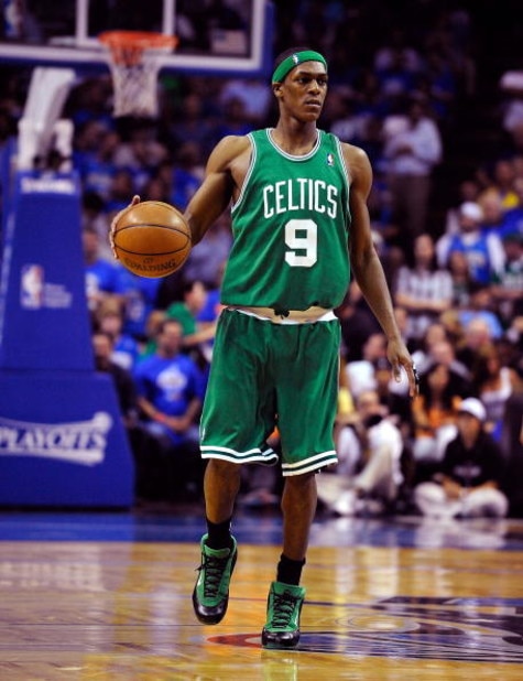 ORLANDO, FL - MAY 14: Rajon Rondo #9 of the Boston Celtics sets up the offense in Game Six of the Eastern Conference Semifinals during the 2009 NBA Playoffs against the Orlando Magic at Amway Arena on May 14, 2009 in Orlando, Florida. NOTE TO USER: User