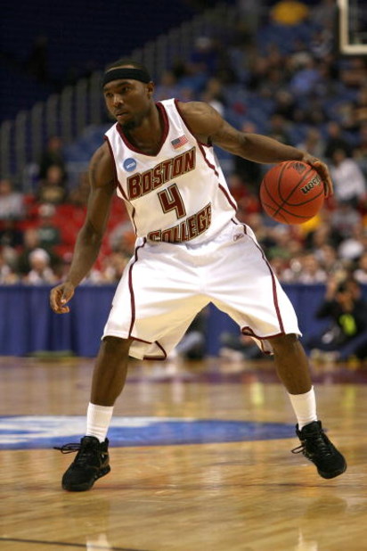 MINNEAPOLIS - MARCH 20:  Tyrese Rice #4 of the Boston College Eagles runs the offense against the USC Trojans during the first round of the NCAA Division I Men's Basketball Tournament at the Hubert H. Humphrey Metrodome on March 20, 2009 in Minneapolis, M