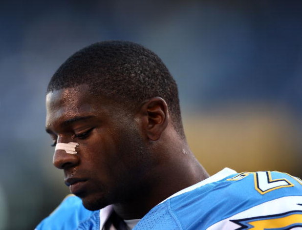 SAN DIEGO - OCTOBER 12:  Runningback LaDainian Tomlinson #21 of the San Diego Chargers looks on against the New England Patriots during the first half of their NFL Game on October 12, 2008 at Qualcomm Stadium in San Diego, California.  (Photo by Donald Mi