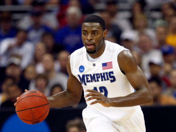 KANSAS CITY, MO - MARCH 21:  Tyreke Evans #12 of the Memphis Tigers dribbles the ball during their second round game against the Maryland Terrapins in the NCAA Division I Men's Basketball Tournament at the Sprint Center on March 21, 2009 in Kansas City, M