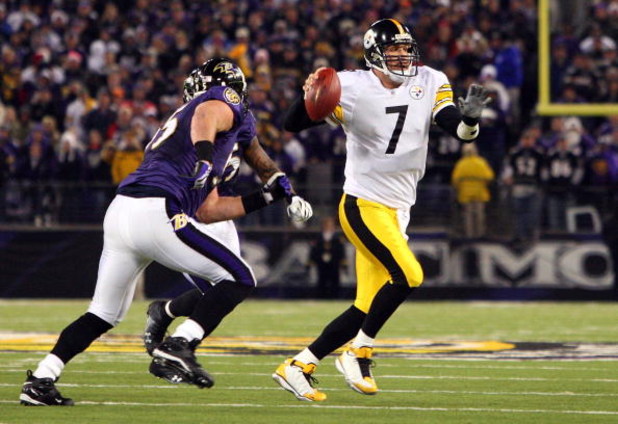 BALTIMORE - DECEMBER 14:  Ben Roethlisberger #7 of the Pittsburgh Steelers looks to throw against the Baltimore Ravens on December 14, 2008 at M&T Bank Stadium in Baltimore, Maryland. The Steelers defeated the Ravens 13-9.  (Photo by Jim McIsaac/Getty Ima