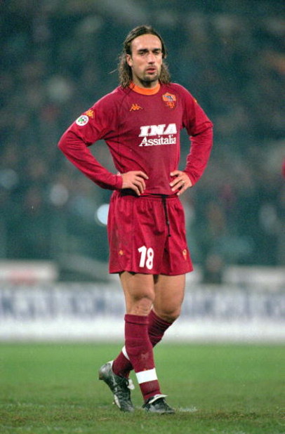 17 Dec 2000:  Gabriel Batistuta of Roma in action during the Italian Serie A match against Lazio played at the Stadio Olimpico, in Rome, Italy. Roma won the match 1-0. \ Mandatory Credit: Ross Kinnaird /Allsport