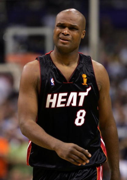 DALLAS - JUNE 11:  Antoine Walker #8 of the Miami Heat reacts in the first half of game two of the 2006 NBA Finals against the Dallas Mavericks on June 11, 2006 at American Airlines Center in Dallas, Texas.  NOTE TO USER: User expressly acknowledges and a