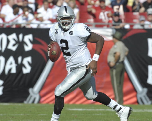 TAMPA, FL - DECEMBER 28: Quarterback JaMarcus Russell #2 of the Oakland Raiders sets to pass against the Tampa Bay Buccaneers at Raymond James Stadium on December 28, 2008 in Tampa, Florida.  (Photo by Al Messerschmidt/Getty Images)