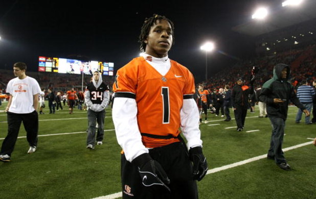 CORVALLIS, OR - NOVEMBER 29:  Injured running back Jacquizz Rodgers #1 of the Oregon State Beavers after a 38-65 loss to the Oregon Ducks at Reser Stadium on November 29, 2008 in Corvalis, Oregon.  (Photo by Jonathan Ferrey/Getty Images)