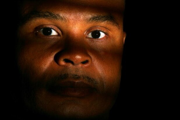 WASHINGTON - JUNE 14: Mike Singletary, formerly of the Chicago Bears, poses during a portrait shoot on June 14, 2005 in Washington, DC. (Photo by Al Bello/Getty Images)