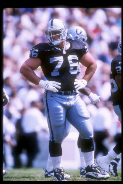 31 Aug 1997:  Offensive lineman Steve Wisniewski of the Oakland Raiders looks on during a game against the Tennessee Oilers at the Liberty Bowl in Memphis, Tennessee.  The Oilers won the game in overtime, 24-21. Mandatory Credit: Jonathan Daniel  /Allspor