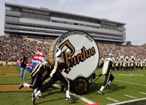 WEST LAFAYETTE, IN - SEPTEMBER 20:  Tthe Purdue 'All American' Marching Band before a game against the Central Michigan Chippewas at Ross-Ade Stadium on September 20, 2008 in West Lafayette, Indiana.  (Photo by Ronald Martinez/Getty Images)