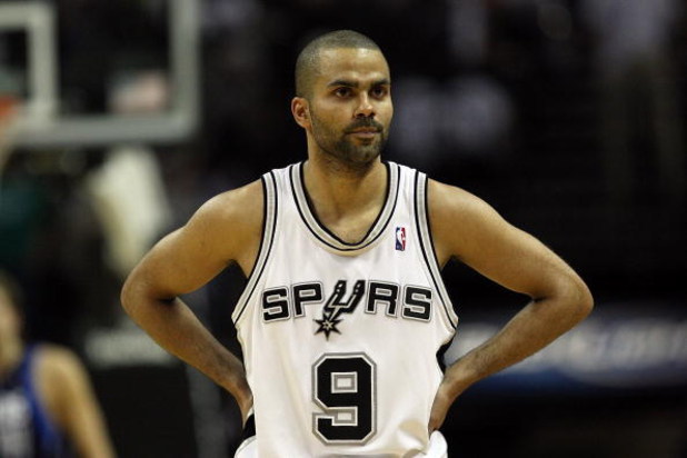 SAN ANTONIO - APRIL 18:  Guard Tony Parker #9 of the San Antonio Spurs during play with the Dallas Mavericks in Game One of the Western Conference Quarterfinals during the 2009 NBA Playoffs at AT&T Center on April 18, 2009 in San Antonio, Texas. NOTE TO U