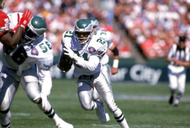 SAN FRANCISCO - OCTOBER 2: Cornerback Eric Allen #21 of the Philadelphia Eagles runs with the ball during a game against the San Francisco 49ers at Candlestick Park on October 2, 1994 in San Francisco, California. The Eagles won 40-8. (Photo by George