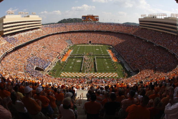 KNOXVILLE, TN - SEPTEMBER 20:  General view of the interior of Neyland Stadium before the game between the Florida Gators and the Tennessee Volunteers on September 20, 2008 in Knoxville, Tennessee.  (Photo by Streeter Lecka/Getty Images)