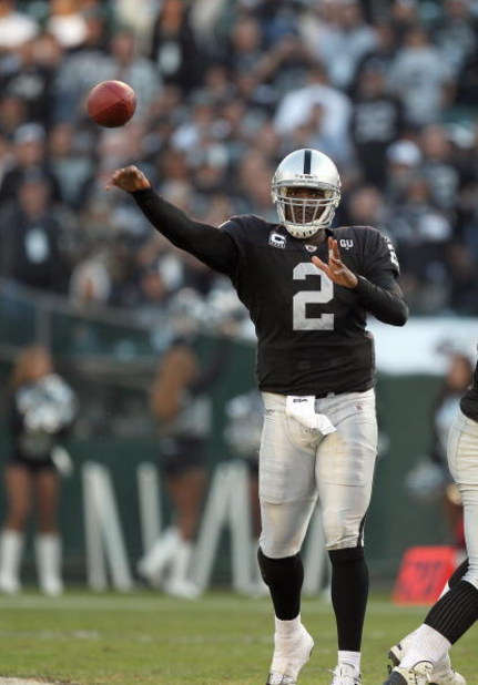 OAKLAND, CA - NOVEMBER 30: Quarterback  JaMarcus Russell #2 of the Oakland Raiders passes the ball against the Kansas City Chiefs during an NFL game on November 30, 2008 at the Oakland-Alameda County Coliseum in Oakland, California. (Photo by Jed Jacobsoh