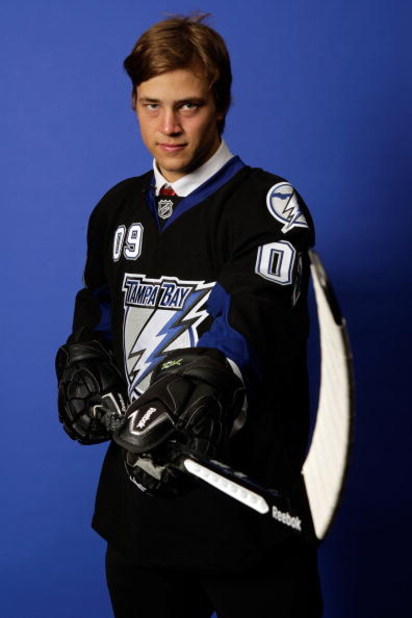 MONTREAL, QC - JUNE 26:  Second overall draft pick, Victor Hedman of the Tampa Bay Lightning poses for a portrait durng the 2009 NHL Entry Draft at the Bell Centre on June 26, 2009 in Montreal, Quebec, Canada.  (Photo by Jamie Squire/Getty Images)