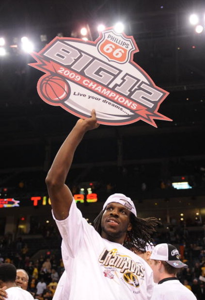 OKLAHOMA CITY - MARCH 14:  DeMarre Carroll #1 of the Missouri Tigers after winning the Phillips 66 Big 12 Men's Basketball Championship at the Ford Center March 14, 2009 in Oklahoma City, Oklahoma.  (Photo by Ronald Martinez/Getty Images)