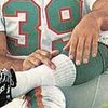 We Are Saddened by the Passing”: Miami Dolphins Mourns the Saddening Loss  of Longtime Player Who Was Teammates With Dan Marino - EssentiallySports